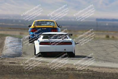 media/Oct-26-2025-CalClub SCCA (Sun) [[8ce1e69566]]/Group 4/Grapevine/